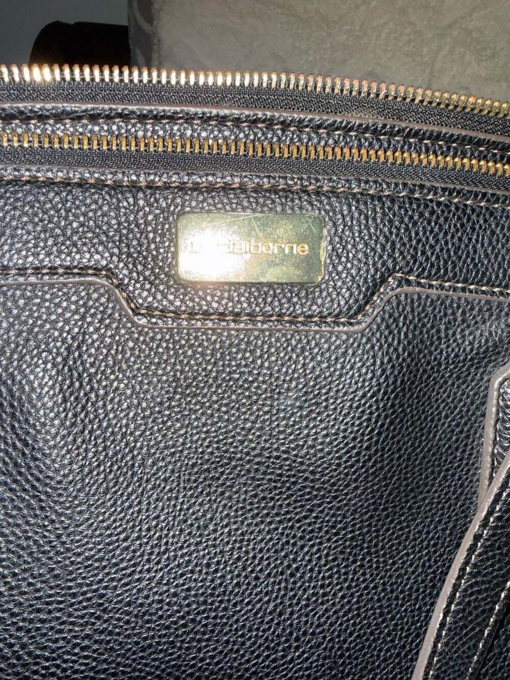 Liz Claiborne Black Pebbled Faux Leather Shoulder Bag Tote - Picture 3 of 4